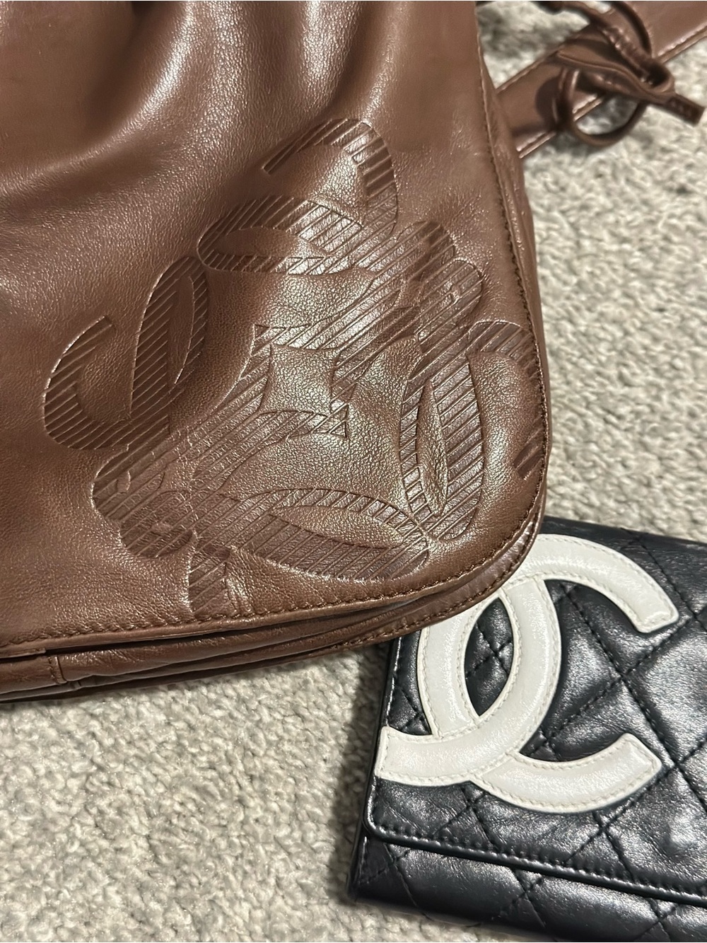 Vintage Loewe Dark Brown Leather Drawstring Shoulder Bag - Picture 4 of 11